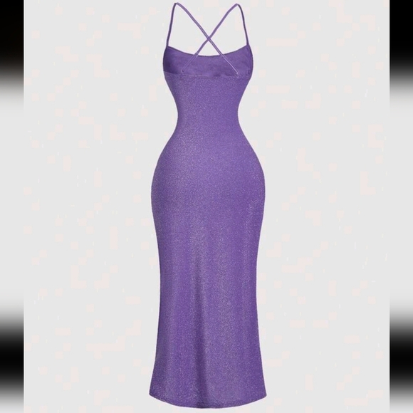 Women's Solid Color Elegant Ruched Hem Side Split Bodycon Dress - Picture 4 of 4